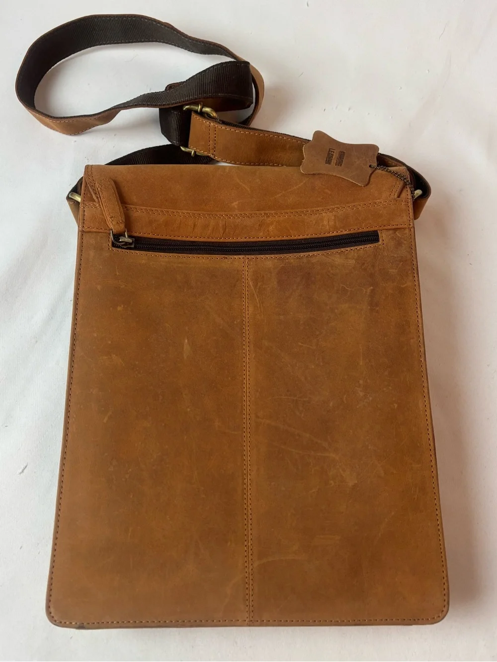 NWOT LEABAGS London Leather Messenger Shoulder Laptop Bag Unisex Brown